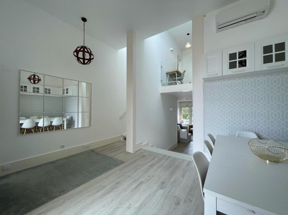 Beautiful Penthouse Apartment With Terrace - 4 Minute Walk To The Beach Tróia Esterno foto